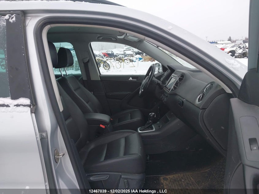 WVGNV7AX6HW513396 2017 VOLKSWAGEN TIGUAN photo no. 5