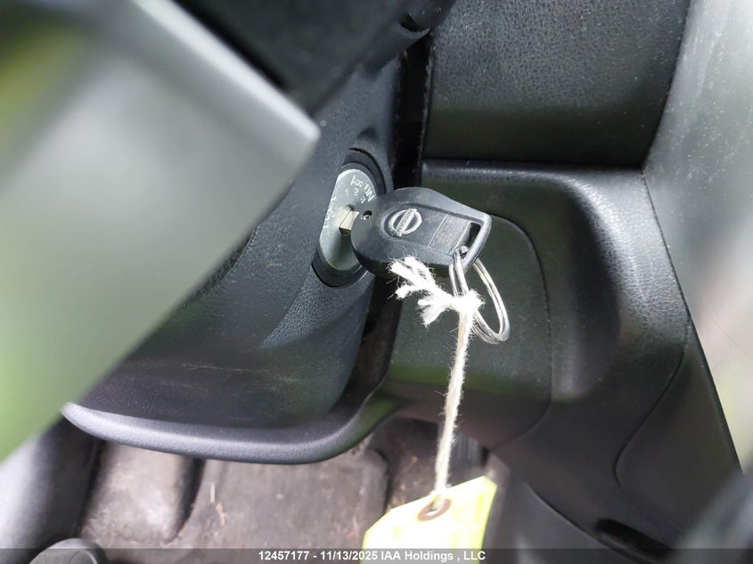 2016 Nissan Versa Note 1.6 S/1.6 Sl/1.6 Sr/1.6 Sv VIN: 3N1CE2CP1GL408784 Lot: 12457177X