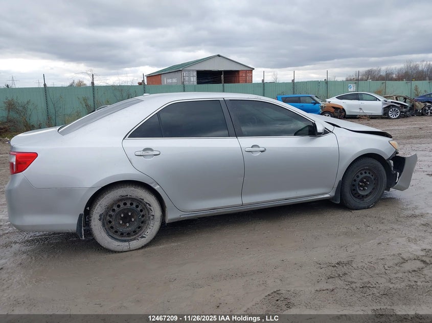 4T1BF1FK3EU763700 2014 TOYOTA CAMRY photo no. 13
