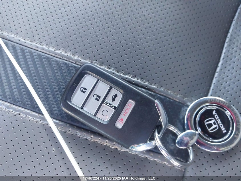 2017 Honda Civic Touring VIN: 2HGFC3B97HH450753 Lot: 12467224