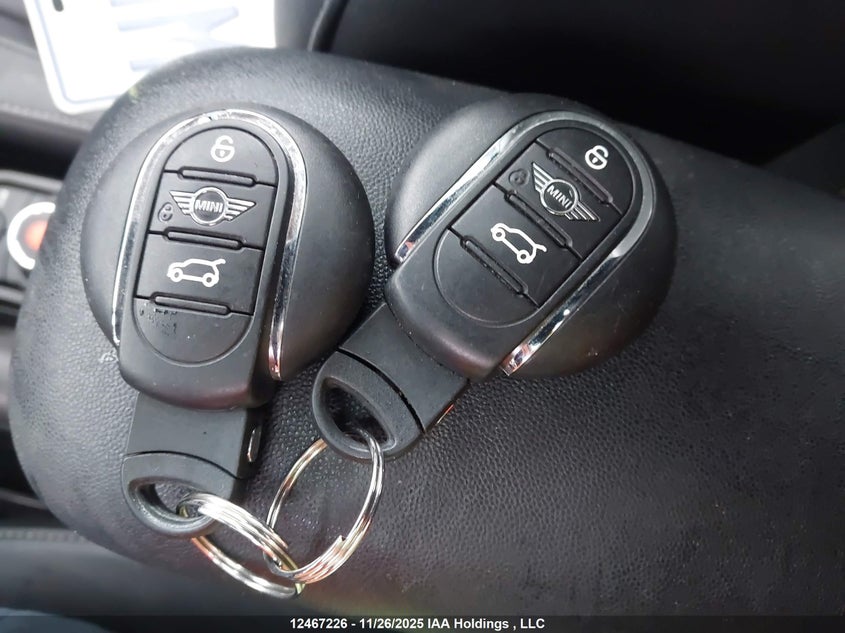 2020 Mini 5 Door Cooper VIN: WMWXU7C07L2M25566 Lot: 12467226