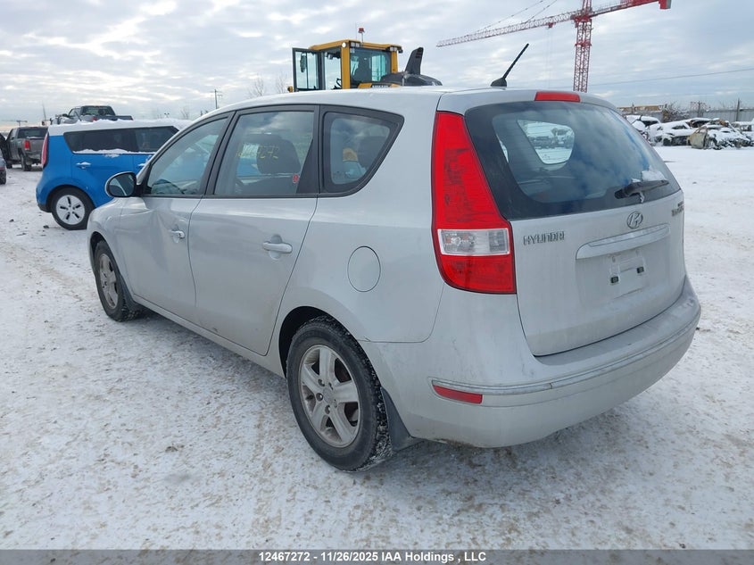 KMHDC8AE6BU097584 2011 HYUNDAI ELANTRA photo no. 3