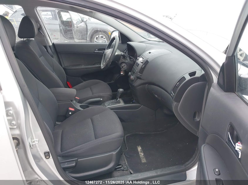 KMHDC8AE6BU097584 2011 HYUNDAI ELANTRA photo no. 5