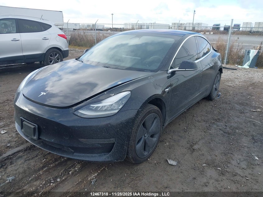 5YJ3E1EA4JF095641 2018 TESLA MODEL 3 photo no. 2