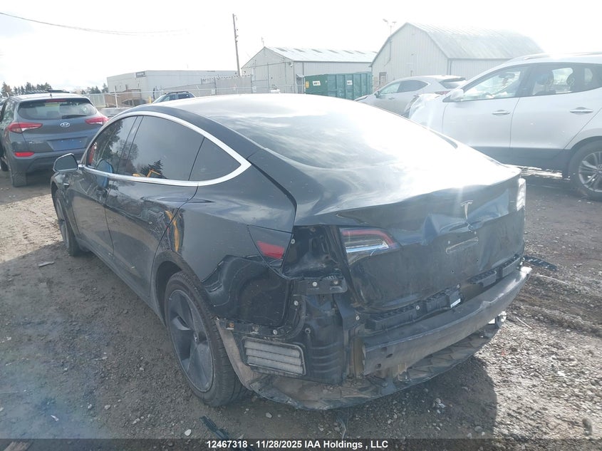 5YJ3E1EA4JF095641 2018 TESLA MODEL 3 photo no. 3