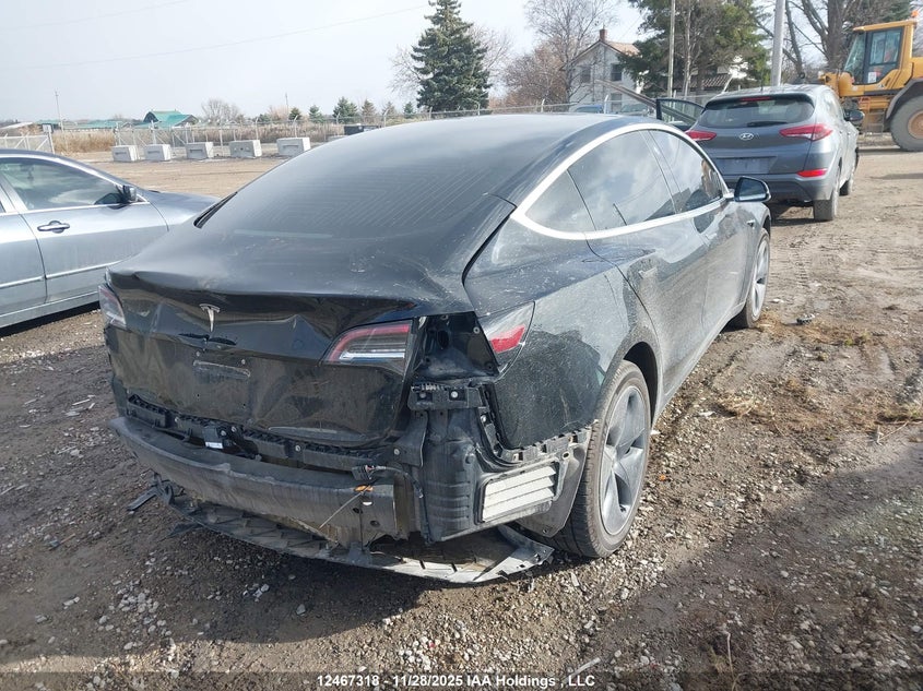 5YJ3E1EA4JF095641 2018 TESLA MODEL 3 photo no. 4