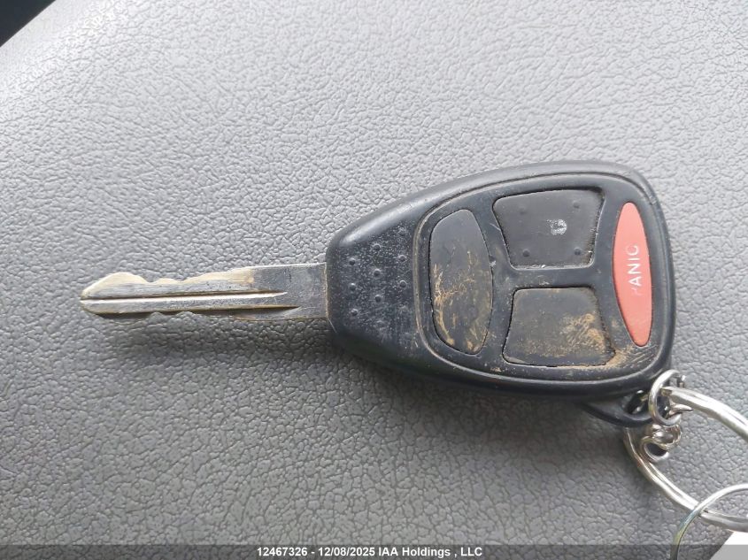 2005 Jeep Grand Cherokee Laredo/Columbia/Freedom VIN: 1J4HR48N55C517228 Lot: 12467326