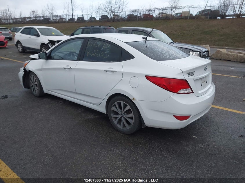 KMHCU4AE3GU022169 2016 HYUNDAI ACCENT photo no. 3