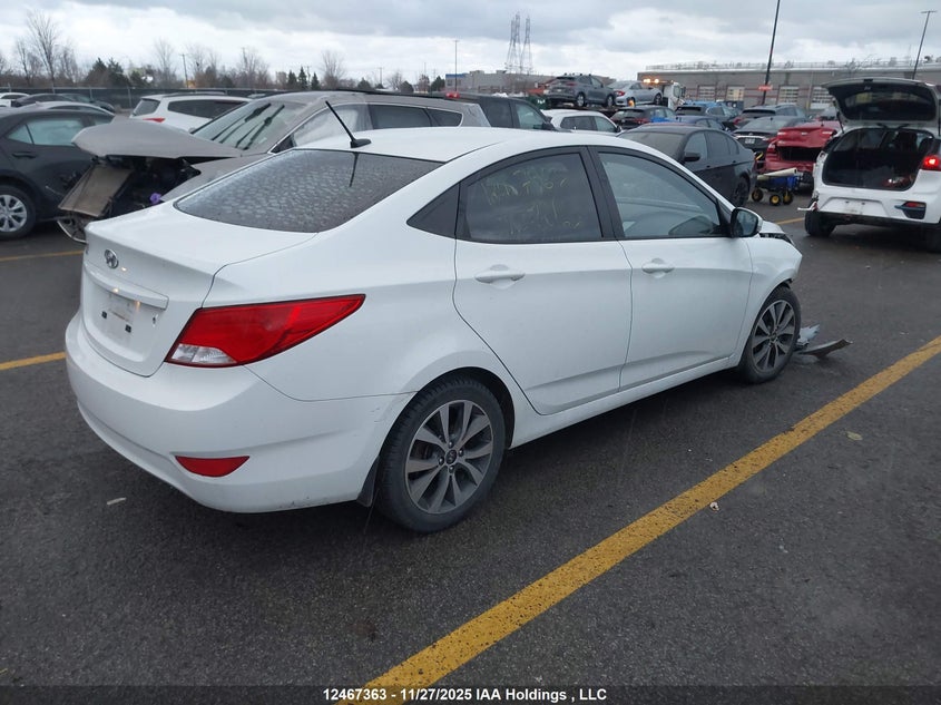 KMHCU4AE3GU022169 2016 HYUNDAI ACCENT photo no. 4