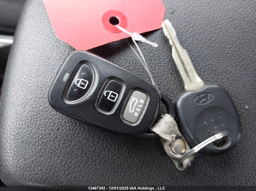 5NPD74LF7HH146317 2017 HYUNDAI ELANTRA photo no. 11