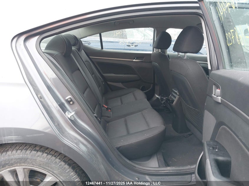 KMHD84LF3HU169723 2017 HYUNDAI ELANTRA photo no. 8