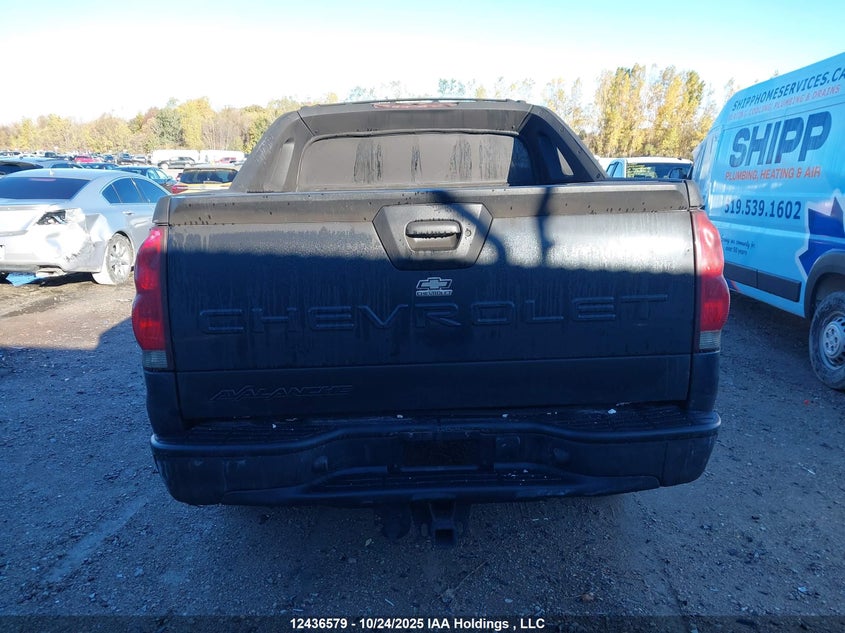 2005 Chevrolet Avalanche K1500 VIN: 3GNEK12T15G260916 Lot: 12436579X
