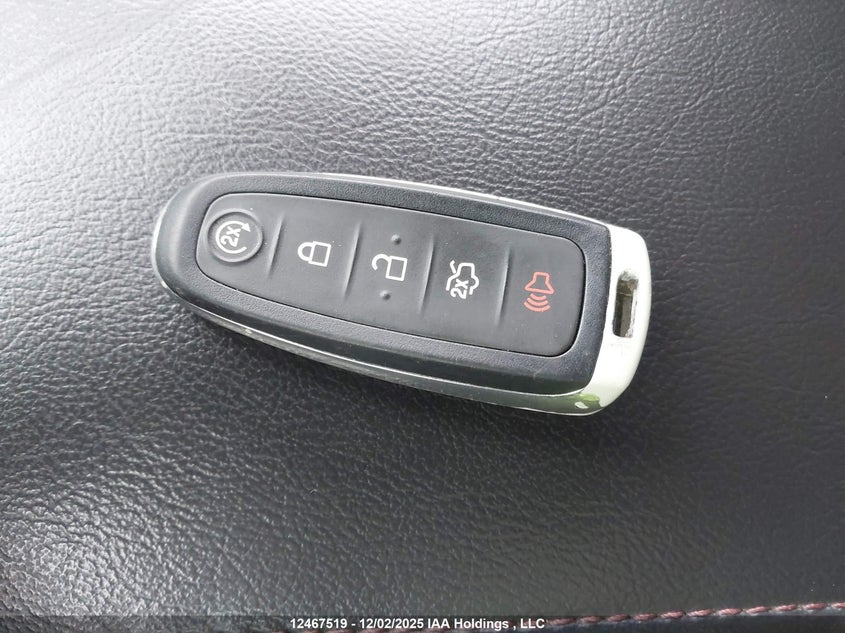2FMDK4KC2BBB22222 2011 FORD EDGE photo no. 11