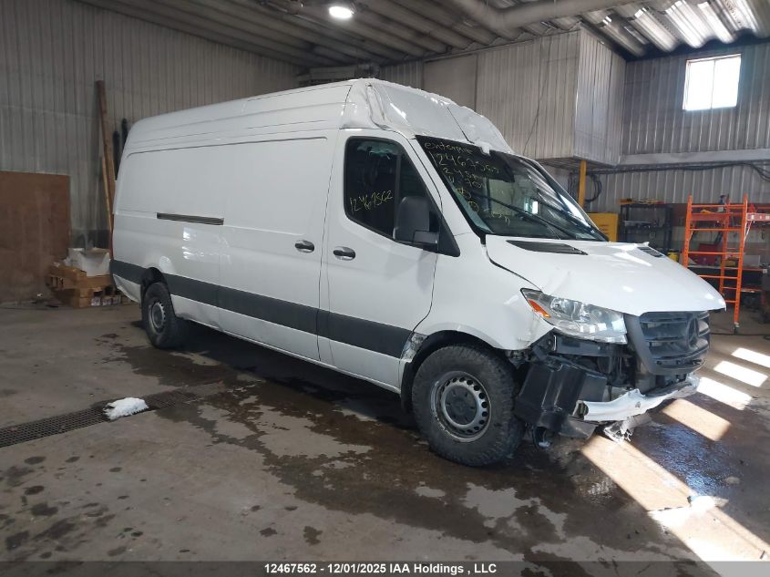 MERCEDES-BENZ SPRINTER 2500