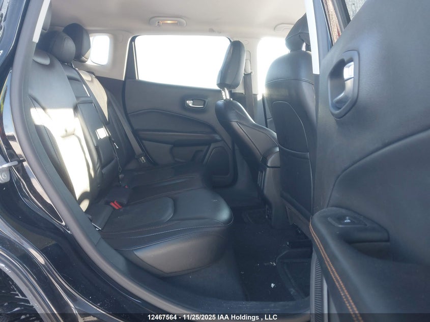 3C4NJDCB5HT644602 2017 JEEP COMPASS photo no. 8