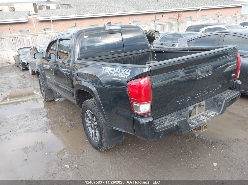 5TFCZ5AN7HX110363 2017 TOYOTA TACOMA photo no. 3