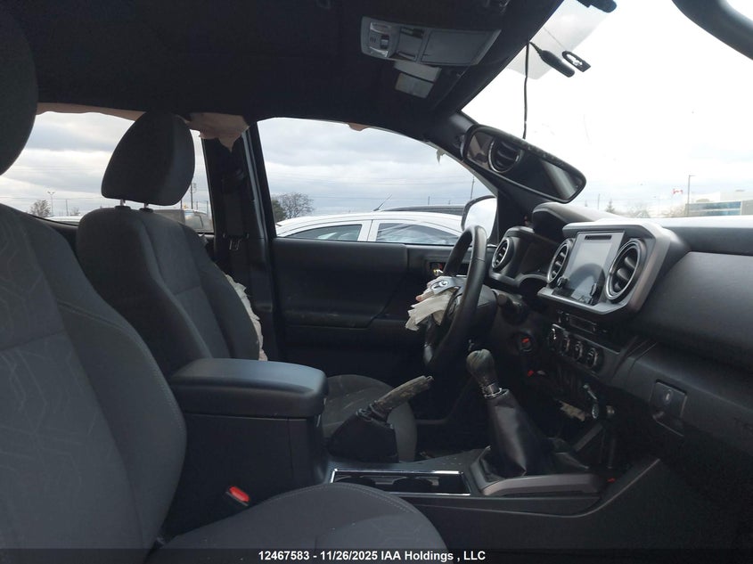5TFCZ5AN7HX110363 2017 TOYOTA TACOMA photo no. 5