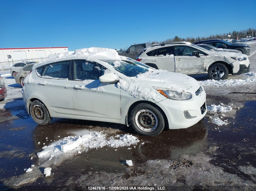 2015 Hyundai Accent Gl VIN: KMHCT5AE3FU217082 Lot: 12467616