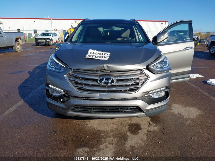 2017 Hyundai Santa Fe Sport 2.0T Limited VIN: 5XYZUDLA2HG424731 Lot: 12437845X