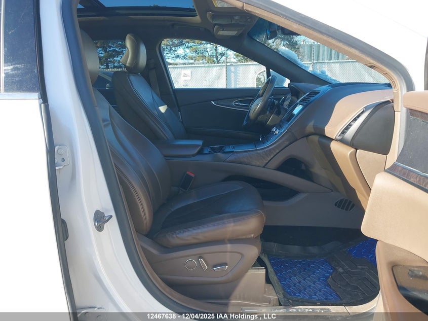 2LMTJ8LR2GBL46904 2016 LINCOLN MKX photo no. 5
