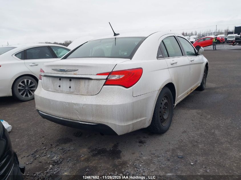 2013 Chrysler 200 VIN: 1C3CCBBB7DN633199 Lot: 12467652