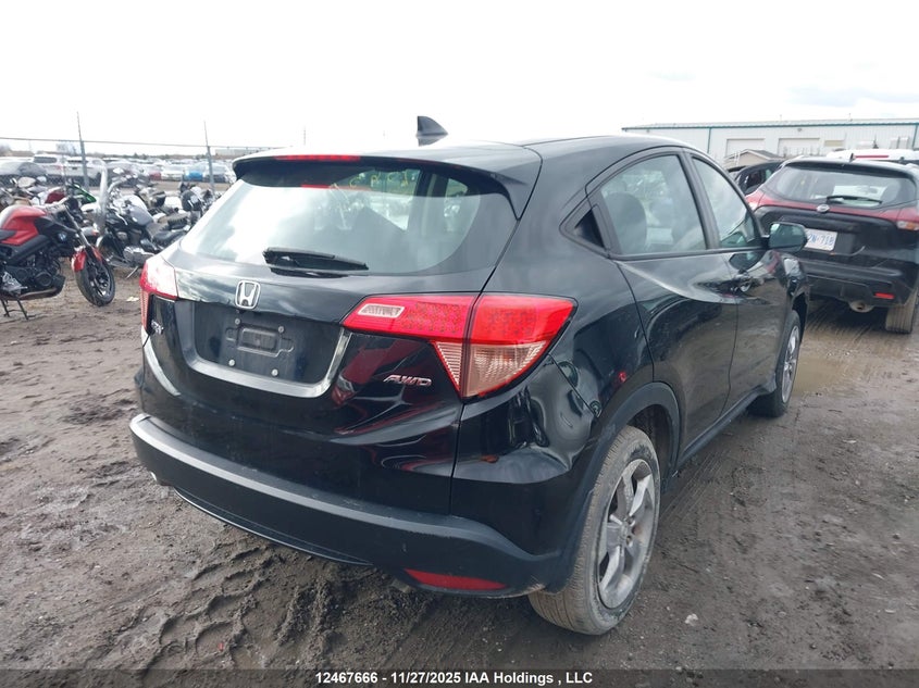 3CZRU6H3XJM101682 2018 HONDA HR-V photo no. 4