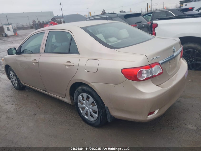 2T1BU4EE2CC835374 2012 TOYOTA COROLLA photo no. 14