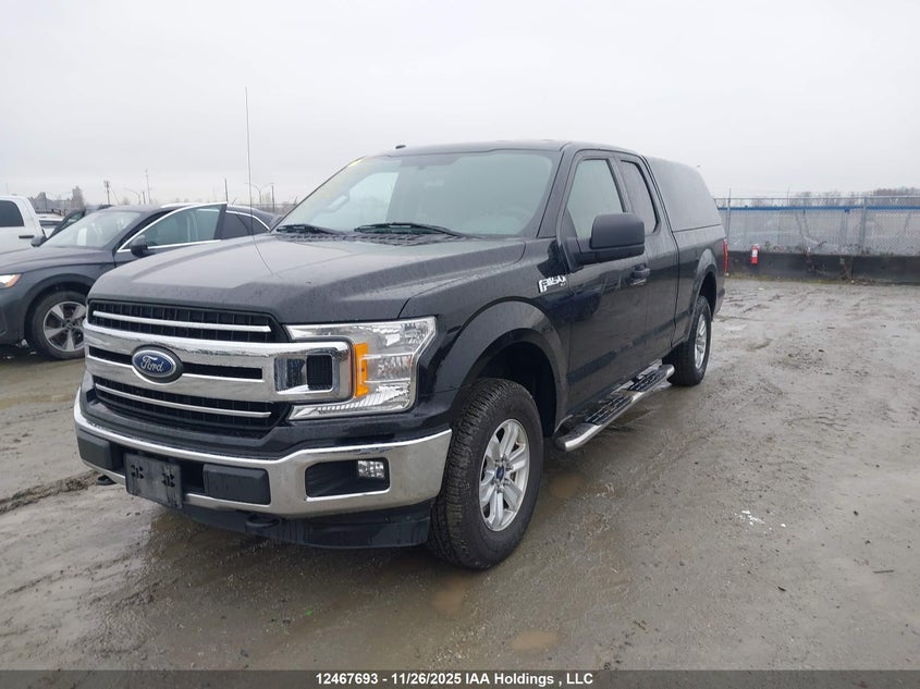 1FTFX1E51JKE73007 2018 FORD F-150 photo no. 2