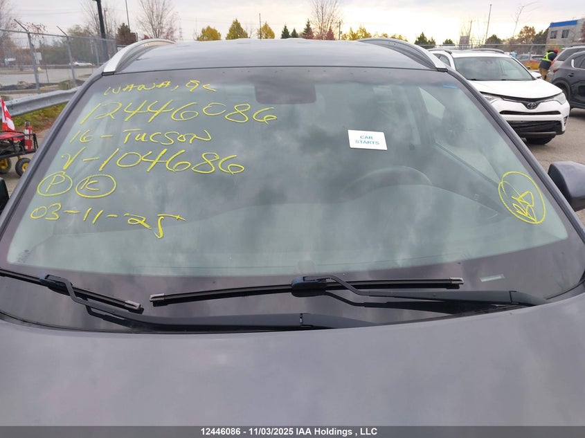 2016 Hyundai Tucson Premium VIN: KM8J3CA41GU104686 Lot: 12446086X