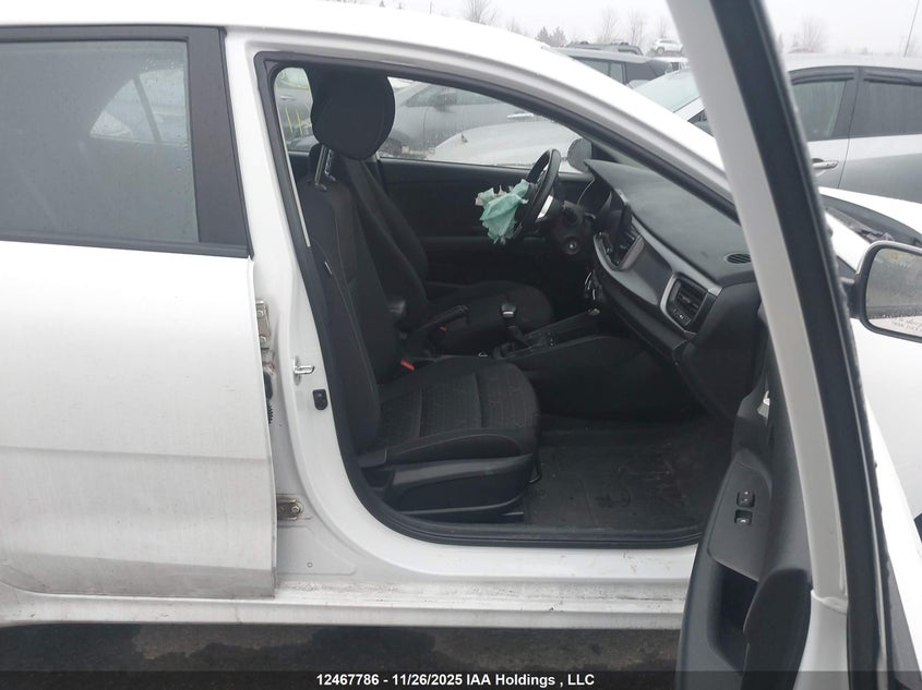 3KPA25AD8ME413858 2021 KIA RIO photo no. 5