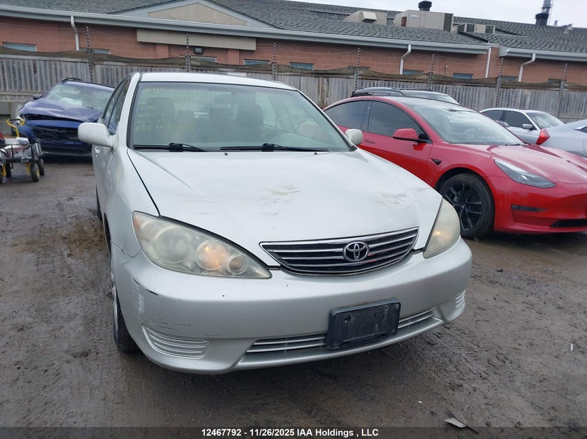 2005 Toyota Camry VIN: 4T1BE32K85U946983 Lot: 12467792