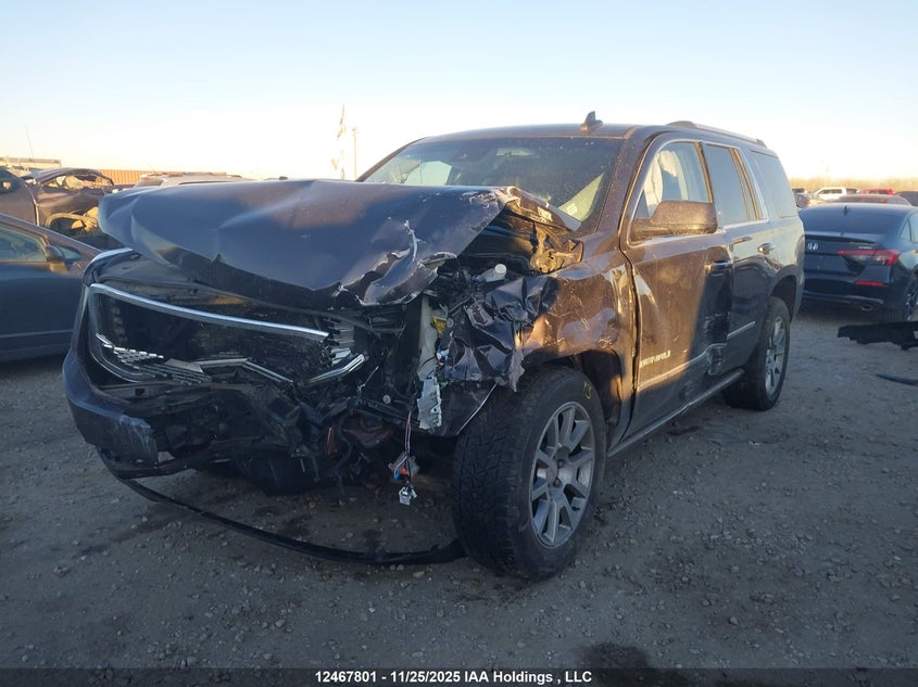 1GKS2CKJ9FR662825 2015 GMC YUKON photo no. 2