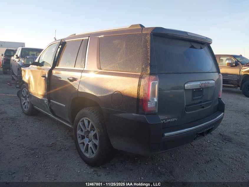 1GKS2CKJ9FR662825 2015 GMC YUKON photo no. 3