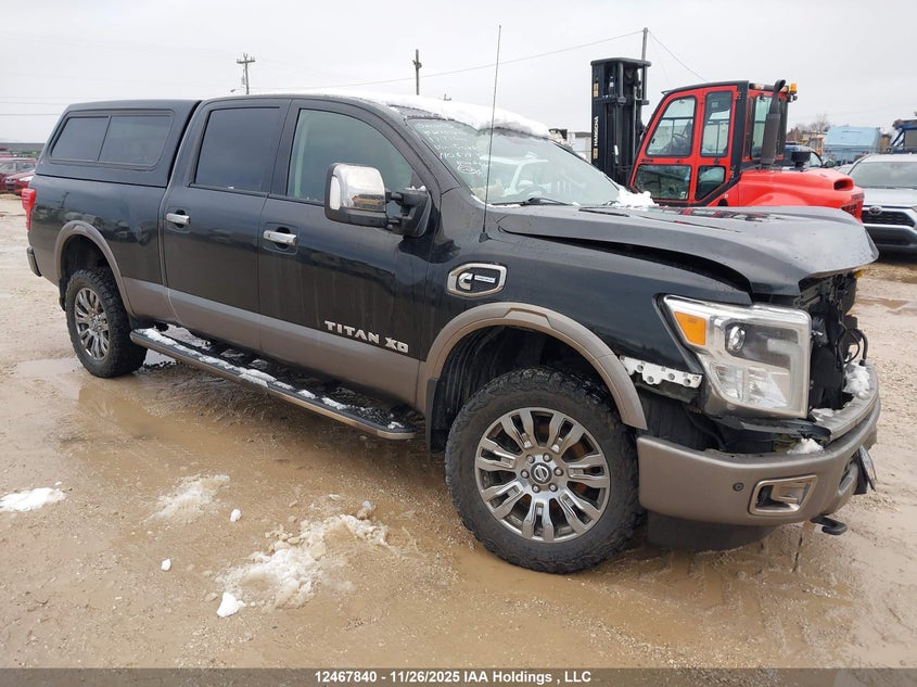 1N6BA1F48HN508251 2017 Nissan Titan Xd Platinum Reserve/Pro-4X/S/Sl/Sv auction photo 1