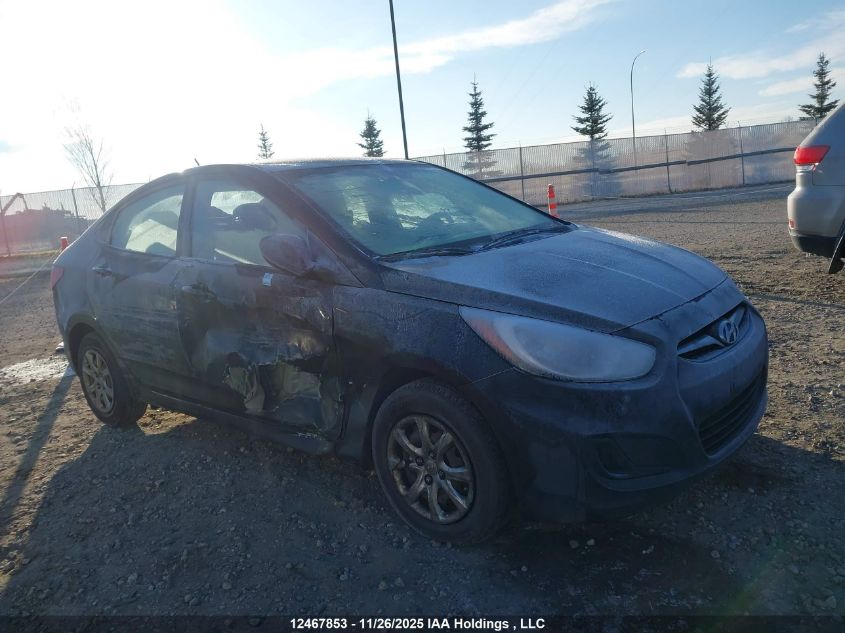 2013 Hyundai Accent Gl VIN: KMHCT4AE2DU467405 Lot: 12467853