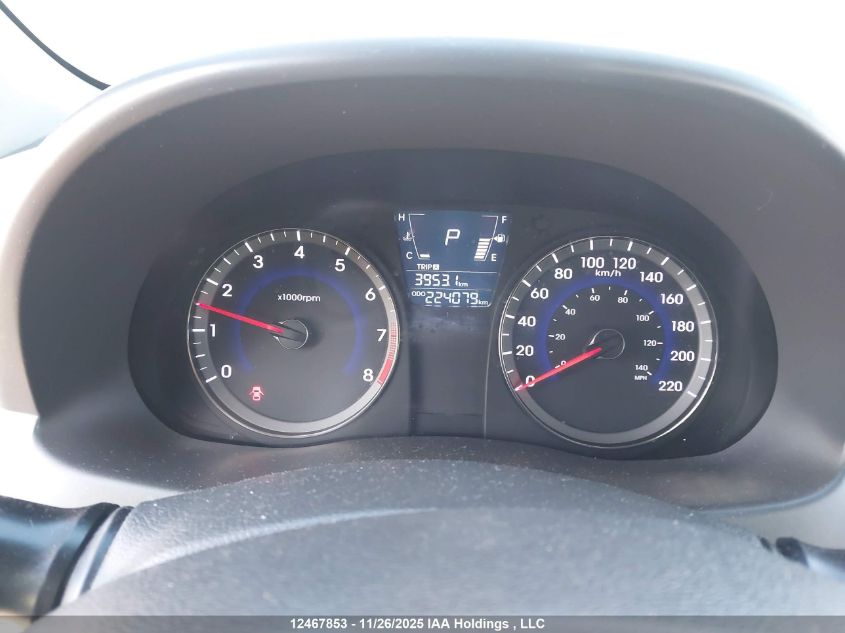 2013 Hyundai Accent Gl VIN: KMHCT4AE2DU467405 Lot: 12467853