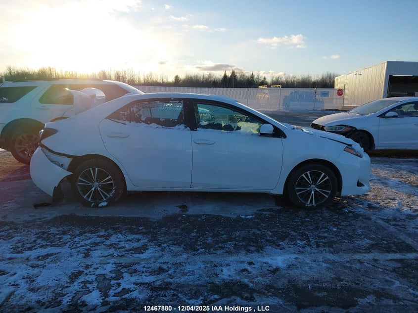 2T1BURHE5JC085457 2018 TOYOTA COROLLA photo no. 14