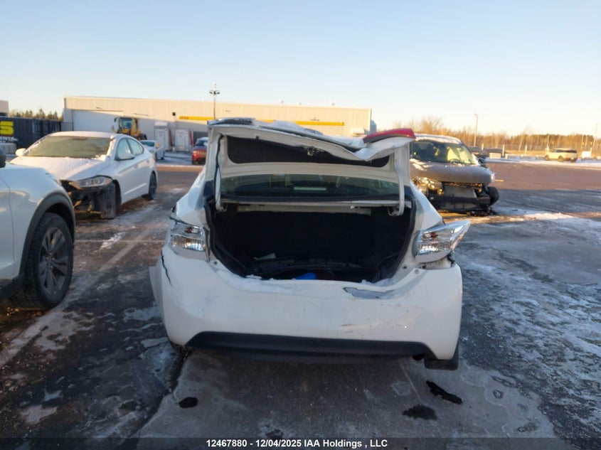 2T1BURHE5JC085457 2018 TOYOTA COROLLA photo no. 17