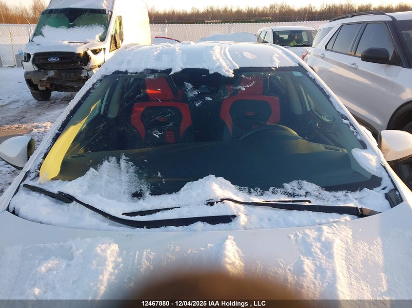 2T1BURHE5JC085457 2018 TOYOTA COROLLA photo no. 18