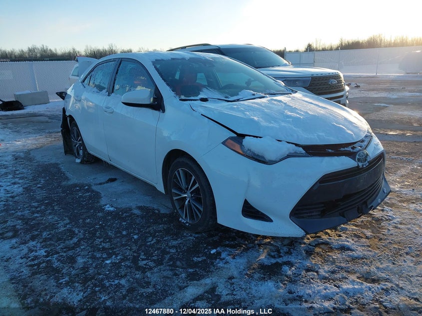 2T1BURHE5JC085457 2018 TOYOTA COROLLA photo no. 1