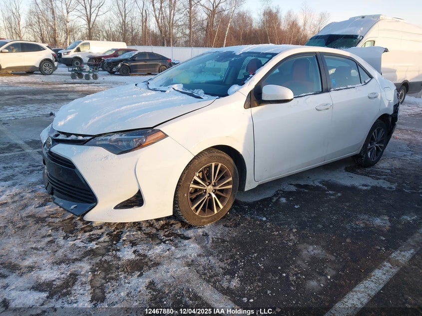 2T1BURHE5JC085457 2018 TOYOTA COROLLA photo no. 2