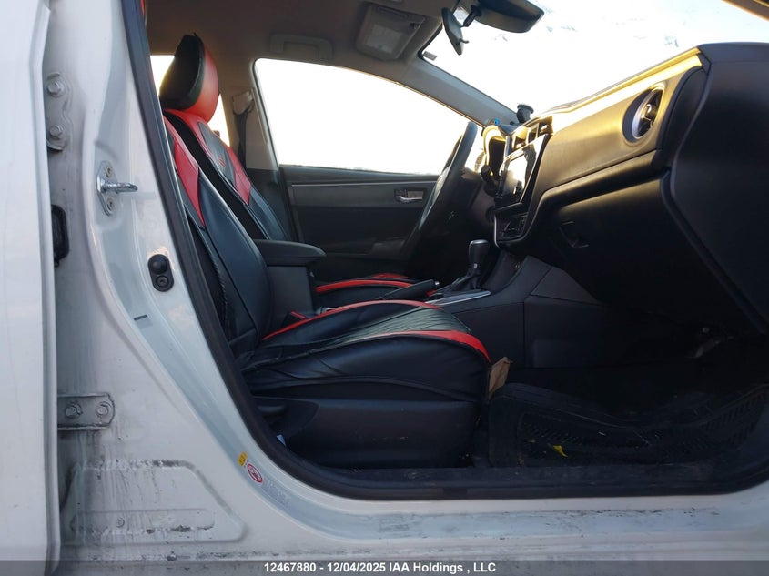2T1BURHE5JC085457 2018 TOYOTA COROLLA photo no. 5
