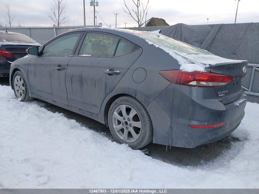 KMHD84LF5HU222129 2017 HYUNDAI ELANTRA photo no. 3