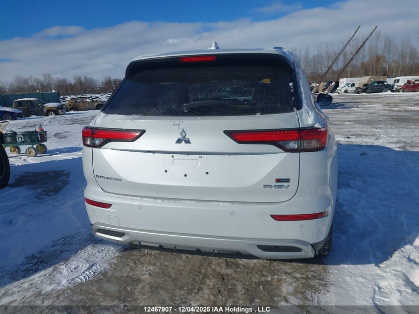 JA4T5VA91RZ613496 2024 MITSUBISHI OUTLANDER photo no. 17