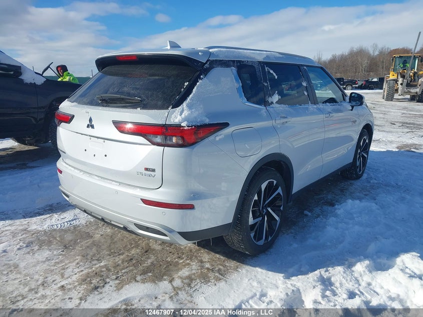 JA4T5VA91RZ613496 2024 MITSUBISHI OUTLANDER photo no. 4