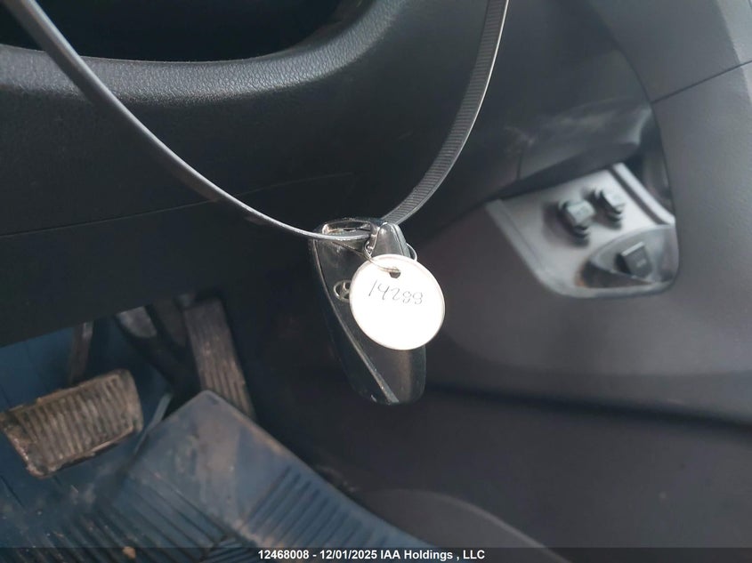 5XYZUDLA3DG092048 2013 HYUNDAI SANTA FE photo no. 11
