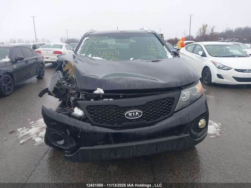 2013 Kia Sorento Ex Luxury V6/Ex V6 VIN: 5XYKUDA20DG366609 Lot: 12431050X