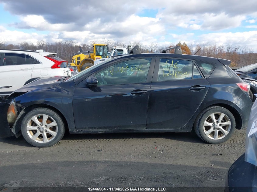 2011 Mazda Mazda3 Gx VIN: JM1BL1KFXB1469682 Lot: 12446504X