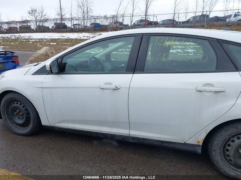 2015 Ford Focus Se VIN: 1FADP3K21FL272020 Lot: 12464666X