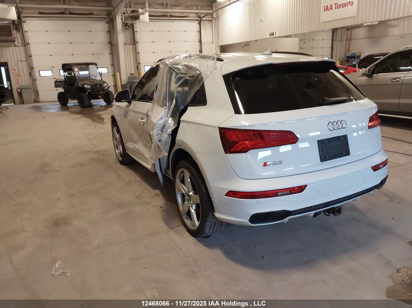 WA1C4AFY4L2032019 2020 AUDI SQ5 photo no. 3